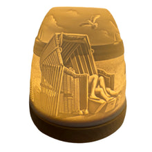 Laden Sie das Bild in den Galerie-Viewer, Porzellan Windlicht, Teelicht, Mini - Iglu "Strandkorb" MI314