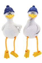 Laden Sie das Bild in den Galerie-Viewer, Kantensitzer „Möwe“ 2er Set mit Mütze