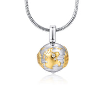 Laden Sie das Bild in den Galerie-Viewer, Inselsilber: Anhänger, kleiner Bicolor - Kugelanhänger "Meine Insel Rügen - Meine kleine Welt", 925er Silber, vergoldet KA20OX