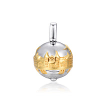 Laden Sie das Bild in den Galerie-Viewer, Inselsilber: Anhänger, großer Bicolor - Kugelanhänger "Meine Insel Rügen - Meine kleine Welt", 925er Silber, vergoldet, KA22WY