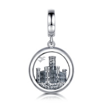 Laden Sie das Bild in den Galerie-Viewer, Inselsilber: Anhänger, Charm "Jagdschloss Granitz", 925er Silber, KA64OX