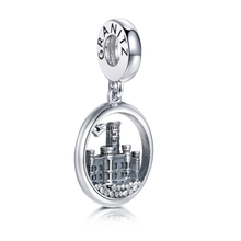 Laden Sie das Bild in den Galerie-Viewer, Inselsilber: Anhänger, Charm "Jagdschloss Granitz", 925er Silber, KA64OX