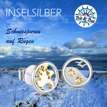 Laden Sie das Bild in den Galerie-Viewer, Inselsilber: Ohrringe, Ohrstecker "Mein Hund und ich auf Rügen" 925er Silber, bicolor, KA53WY