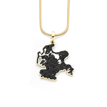 Laden Sie das Bild in den Galerie-Viewer, Anhänger "Rügen" Lavasand vergoldet