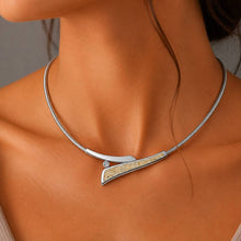 Laden Sie das Bild in den Galerie-Viewer, DUR Schmuck: Kettenreif "Twinkle" mit Strandsand/Crystal, Edelstahl, STN1017SA