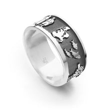 Laden Sie das Bild in den Galerie-Viewer, DUR Schmuck: Ring "Mönchgut" 925er Silber, sandlos, dunkel rhodiniert R5624