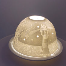 Laden Sie das Bild in den Galerie-Viewer, Porzellan Windlicht, „Segelschiffe in der Nacht"