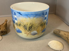 Laden Sie das Bild in den Galerie-Viewer, Jumbo-Becher „Strand-Design“