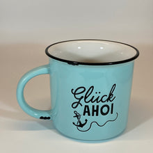 Laden Sie das Bild in den Galerie-Viewer, Tasse „Glück AHOI“ Vintagebecher