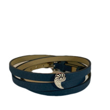 Laden Sie das Bild in den Galerie-Viewer, Lederarmband mit Sand/Steinsandelement Nautilus