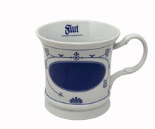 Laden Sie das Bild in den Galerie-Viewer, Porzellan - Namensbecher mit Wunschnamen, indisch blau - Design, jeder Name ist möglich, Gravurbecher