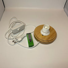 Laden Sie das Bild in den Galerie-Viewer, Unterteil 230V für Porzellan Windlicht Vintage Style, elektrische Beleuchtung (LED)