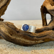 Laden Sie das Bild in den Galerie-Viewer, Ring „Betty“ von DUR Schmuck