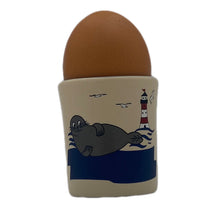 Laden Sie das Bild in den Galerie-Viewer, Eierbecher / Schnapsglas „Robbe“ mit Wunschnamen - Jeder Name ist möglich!