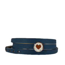 Laden Sie das Bild in den Galerie-Viewer, Lederarmband mit Sand/Steinsandelement Herz