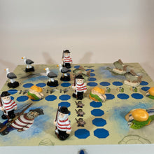 Laden Sie das Bild in den Galerie-Viewer, Würfelspiel "Maritim" für 2-4 Spieler