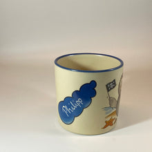 Laden Sie das Bild in den Galerie-Viewer, Tasse, Keramik, Robbe „Pirat“ mit Wunschnamen - Jeder Name ist möglich!