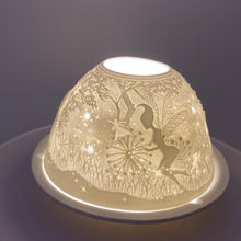 Laden Sie das Bild in den Galerie-Viewer, Porzellan Windlicht, Teelicht „Elfen"