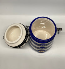 Laden Sie das Bild in den Galerie-Viewer, Keramik-Leuchtturm-Vorratsdose, Kaffeedose, Dose, „Blau/Weiß“, groß