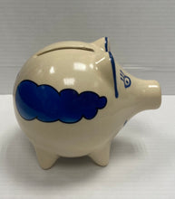 Laden Sie das Bild in den Galerie-Viewer, Sparschwein Robbe „Herzluftballon“ mit Wunschnamen - Jeder Name ist möglich!