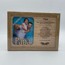Laden Sie das Bild in den Galerie-Viewer, Bilderrahmen „Papa“, Holzbilderrahmen, Fotorahmen