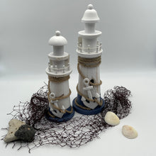 Laden Sie das Bild in den Galerie-Viewer, Holzleuchtturm „Anker“, klein