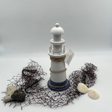 Laden Sie das Bild in den Galerie-Viewer, Holzleuchtturm „Anker“, klein