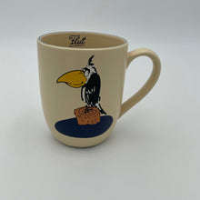 Laden Sie das Bild in den Galerie-Viewer, Große Tasse, Keramik, „Rabe“ mit Wunschnamen - Jeder Name ist möglich!