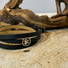 Laden Sie das Bild in den Galerie-Viewer, Lederarmband mit Element „Rügen“ von DUR Schmuck