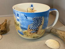 Laden Sie das Bild in den Galerie-Viewer, Jumbotasse Stranddesign