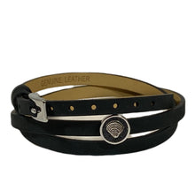 Laden Sie das Bild in den Galerie-Viewer, DUR Schmuck: Armband, Lederarmband schwarz mit Lavasandelement, A1598