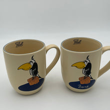 Laden Sie das Bild in den Galerie-Viewer, Große Tasse, Keramik, „Rabe“ mit Wunschnamen - Jeder Name ist möglich!