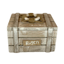 Laden Sie das Bild in den Galerie-Viewer, Holz Schatzkiste mittel „Rügen"
