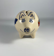 Laden Sie das Bild in den Galerie-Viewer, Sparschwein Robbe „Mädchen“ mit Wunschnamen - Jeder Name ist möglich!