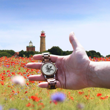 Laden Sie das Bild in den Galerie-Viewer, Laimer: City Watch Rügen I Die Insel-Uhr von Laimer aus Zebranoholz, exklusiv nur hier erhältlich
