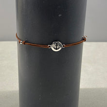 Laden Sie das Bild in den Galerie-Viewer, DUR Schmuck: Armband "Anker" Elastik A1503
