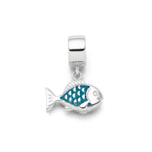 Laden Sie das Bild in den Galerie-Viewer, DUR Schmuck: Charm "Fisch" mit blauem Steinsand F298