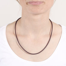 Laden Sie das Bild in den Galerie-Viewer, DUR Schmuck: Kette "Leder" K1992