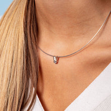 Laden Sie das Bild in den Galerie-Viewer, DUR Schmuck: Kette "Venus" mit Strandsand K2607