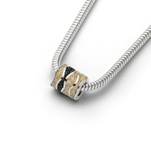 Laden Sie das Bild in den Galerie-Viewer, DUR Schmuck: Kette "Strandwellen", mit Strandsand und Lavasand, K2622