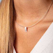 Laden Sie das Bild in den Galerie-Viewer, DUR Schmuck: Kette "Zirkonia" gebürstet 925er Sterlingsilber K2639