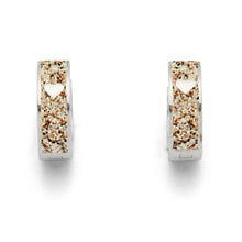 Laden Sie das Bild in den Galerie-Viewer, DUR Schmuck: Ohrring, Creole "Liebe" mit Strandsand O5037