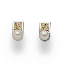 Laden Sie das Bild in den Galerie-Viewer, Ohrring "Strandperle"