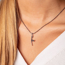 Laden Sie das Bild in den Galerie-Viewer, DUR Schmuck: Anhänger "mein Sylt" mit Lavasand P3010