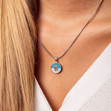 Laden Sie das Bild in den Galerie-Viewer, DUR Schmuck: Anhänger "Strandkorb" Strandsand/Steinsand P3073