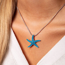 Laden Sie das Bild in den Galerie-Viewer, DUR Schmuck: Anhänger "Seestern / Steinsand blau" P3429