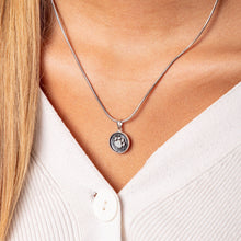 Laden Sie das Bild in den Galerie-Viewer, DUR Schmuck: Anhänger "Lucky Dog" Silber P3656