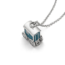 Laden Sie das Bild in den Galerie-Viewer, DUR Schmuck: Anhänger "Badekarren Norderney" mit blauem Steinsand P4210