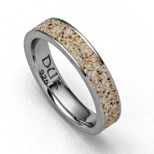 Laden Sie das Bild in den Galerie-Viewer, DUR Schmuck: Ring "Sand" mit Strandsand R5578