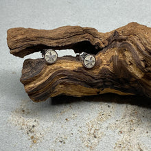 Laden Sie das Bild in den Galerie-Viewer, Ohrstecker „ Seestern 2.0“ von DUR Schmuck